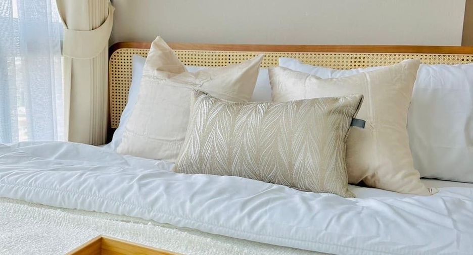For rent 2 bedrooms condo in Bang Sue, Bangkok