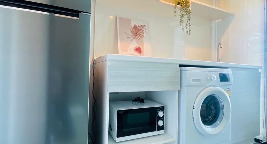 For rent 2 bedrooms condo in Bang Sue, Bangkok