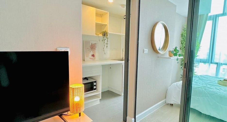 For rent 2 bedrooms condo in Bang Sue, Bangkok