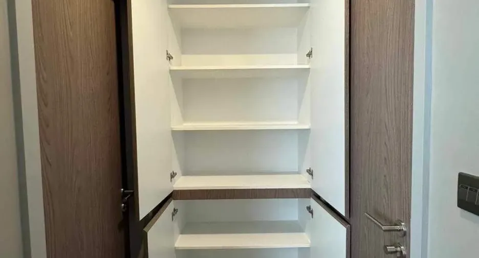 For rent 2 bedrooms condo in Phaya Thai, Bangkok