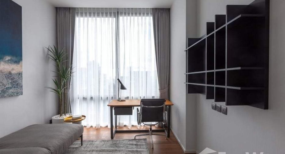For rent 2 bedrooms condo in Pathum Wan, Bangkok
