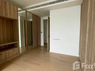 For rent 4 ベッドルーム condo in Khlong San, Bangkok