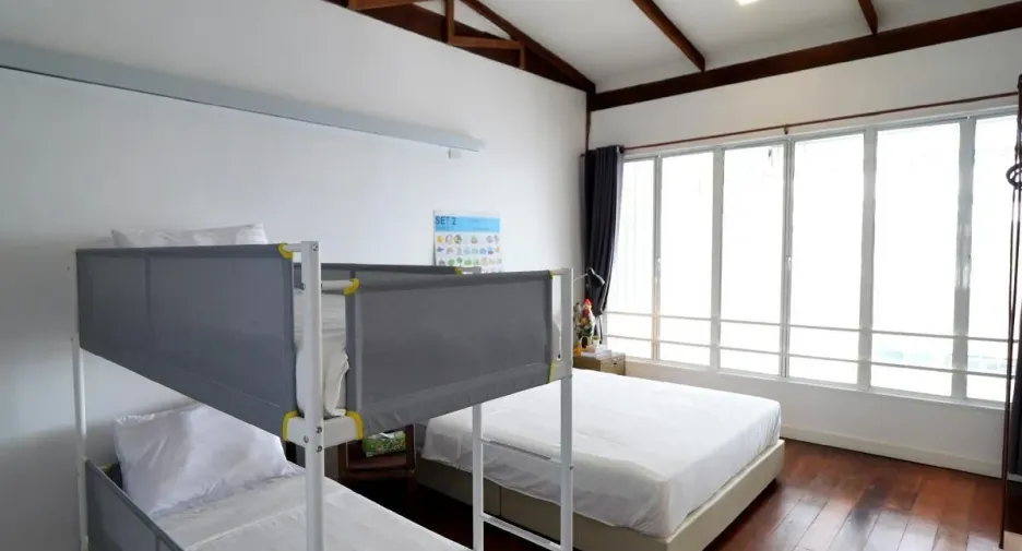 For rent 2 bedrooms villa in Phra Khanong, Bangkok