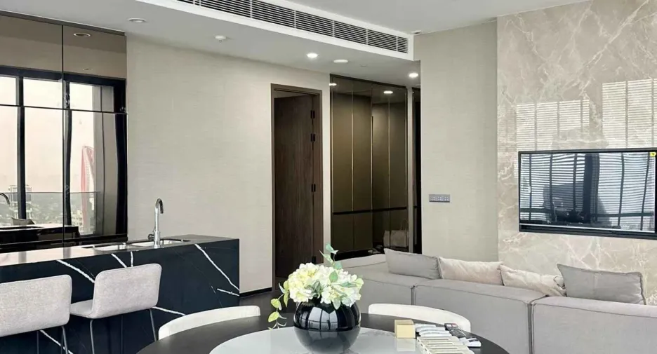 For rent 3 ベッドルーム condo in Khlong Toei, Bangkok