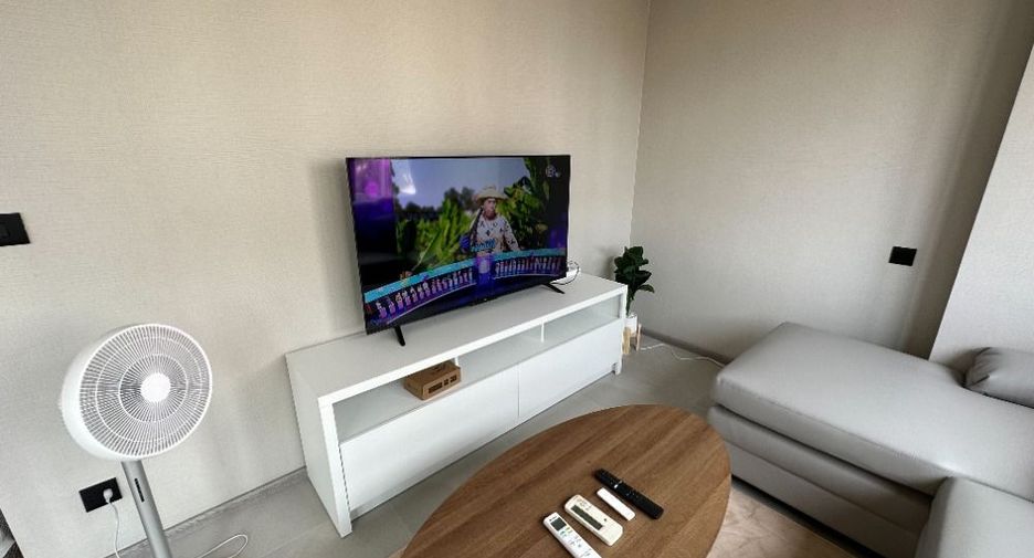 For rent 1 bed condo in Pathum Wan, Bangkok