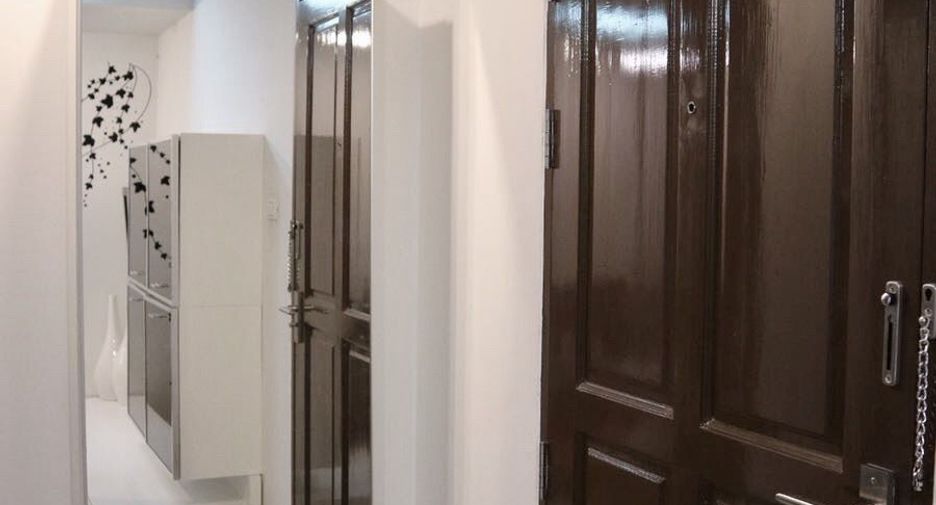 For rent 1 bed condo in Khlong Toei, Bangkok