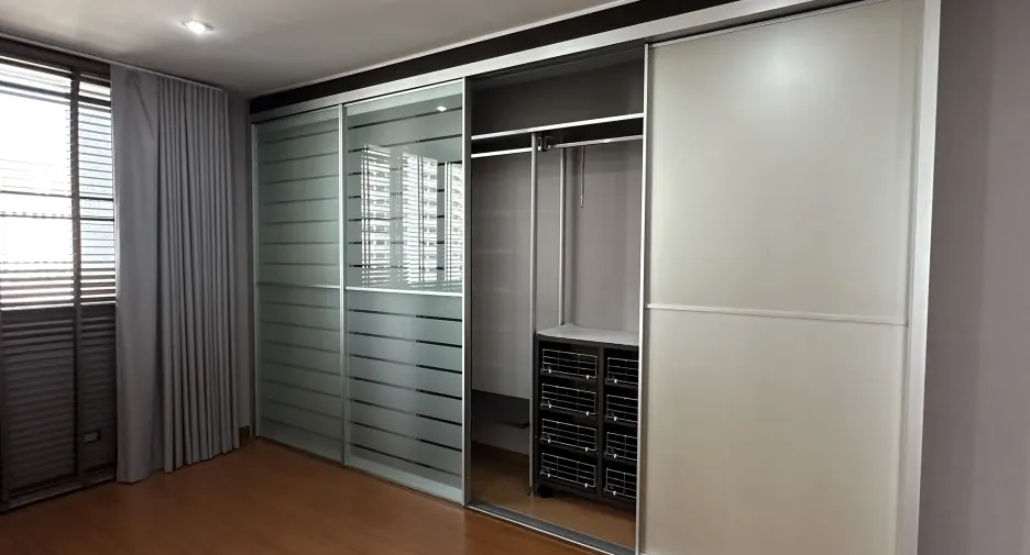 Condo en alquiler de 2 habitaciones en Watthana, Bangkok