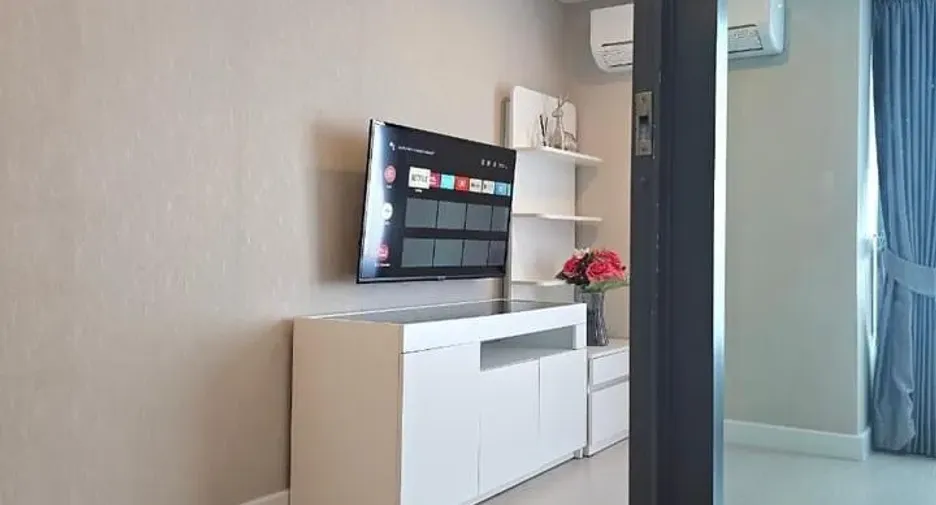 For rent 2 bedrooms condo in Bang Sue, Bangkok
