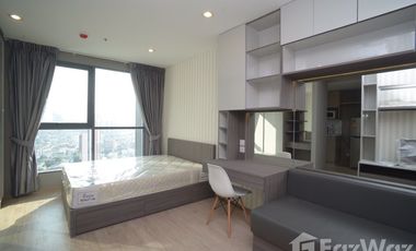 À louer 1 chambre condo à Bang Rak, Bangkok