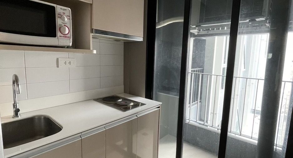 For rent 1 bed condo in Bang Rak, Bangkok