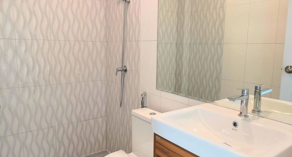For rent office in Lat Phrao, Bangkok