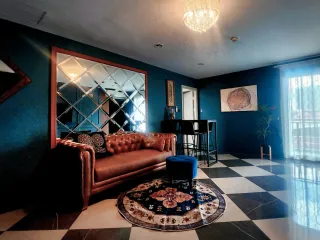 For rent 2 ベッドルーム condo in Phra Khanong, Bangkok