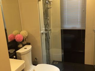 For rent 2 bedrooms condo in Khlong San, Bangkok