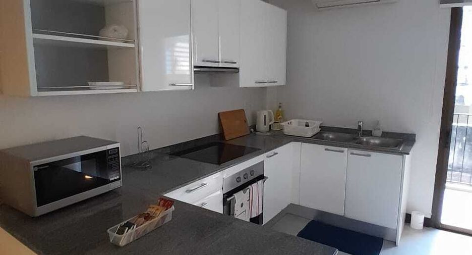 For rent 3 ベッドルーム condo in Sathon, Bangkok