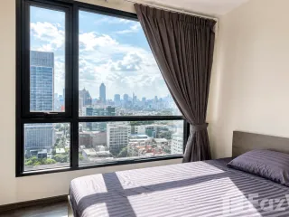 Condo en venta y en alquiler de 1 habitaciones en Watthana, Bangkok