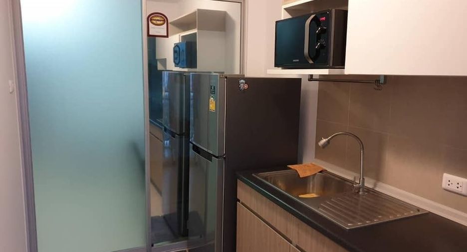 For rent 1 bed condo in Huai Khwang, Bangkok