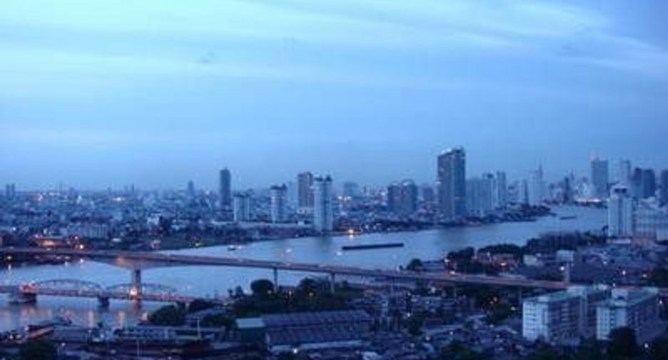 For rent 2 bedrooms condo in Bang Kho Laem, Bangkok