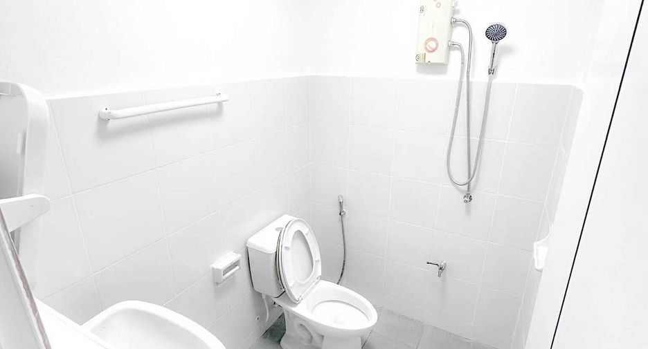 For rent 3 ベッドルーム townhouse in Phra Khanong, Bangkok