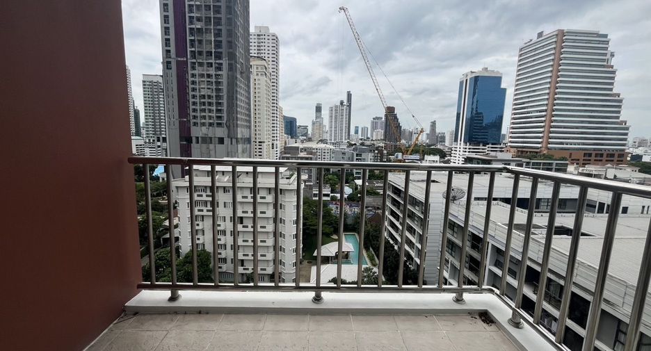 Wohnung zur Miete mit 2 Zimmer in Khlong Toei, Bangkok