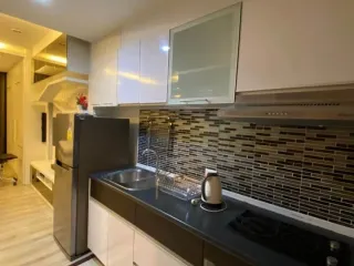 À louer studio condo à Watthana, Bangkok