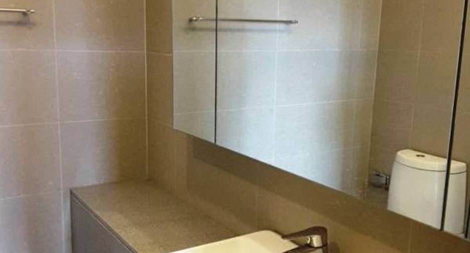 For rent 2 bedrooms condo in Pathum Wan, Bangkok