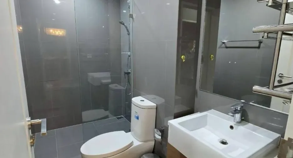 For rent 2 bedrooms condo in Sathon, Bangkok