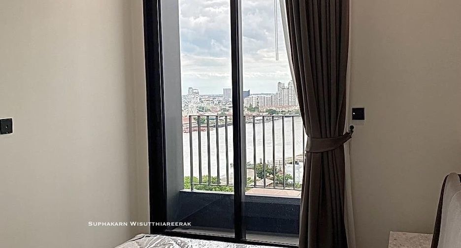 For rent 2 bedrooms condo in Khlong San, Bangkok