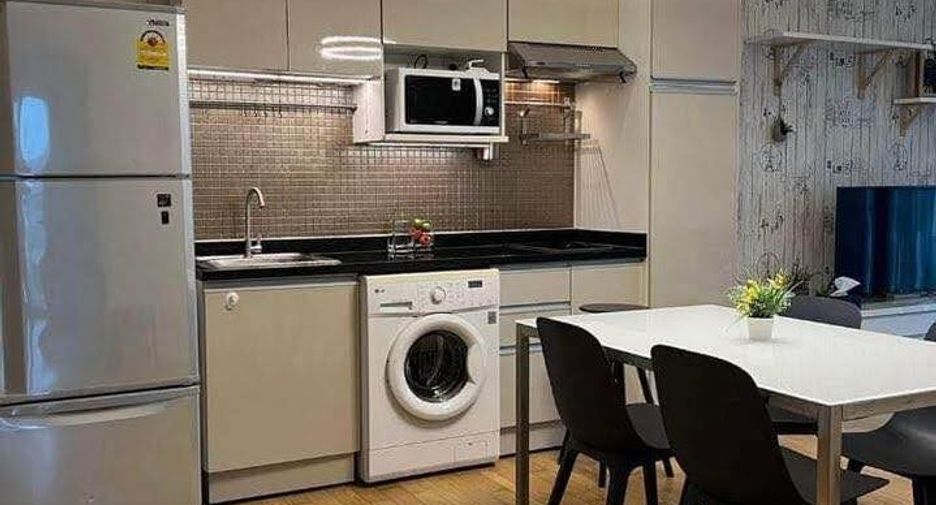 Wohnung zur Miete mit 2 Zimmer in Khlong Toei, Bangkok