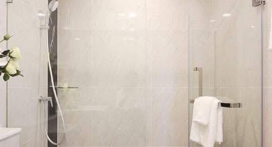 For rent 2 bedrooms condo in Phaya Thai, Bangkok