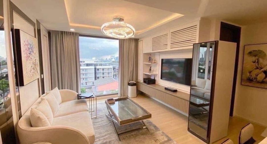 For rent 2 bedrooms condo in Phaya Thai, Bangkok