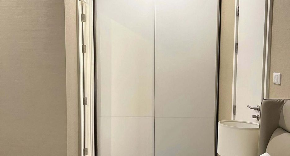 For rent 2 bedrooms condo in Chatuchak, Bangkok