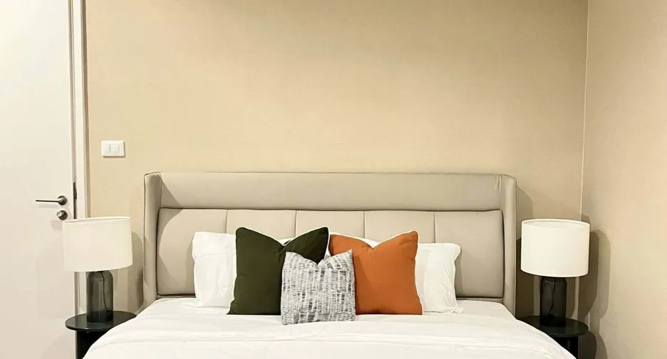 For rent 2 bedrooms condo in Chatuchak, Bangkok