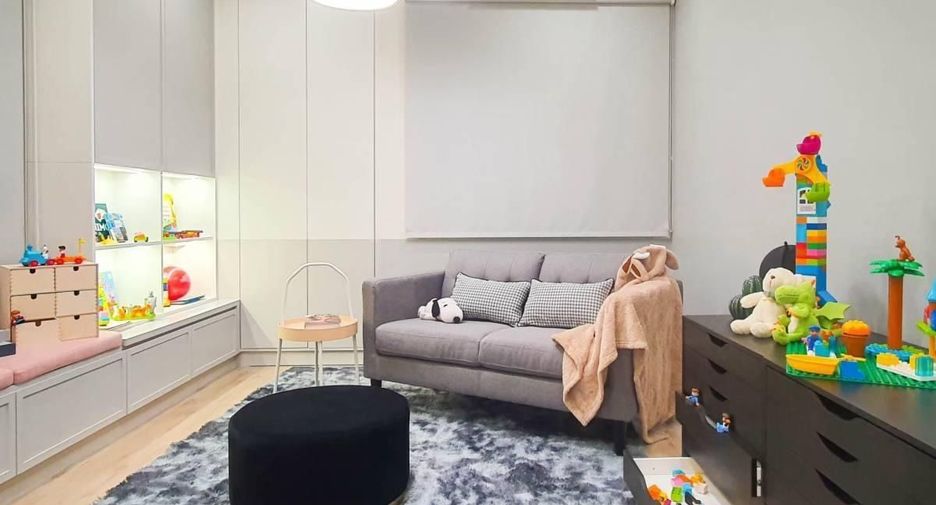 For rent 3 bedrooms house in Phasi Charoen, Bangkok