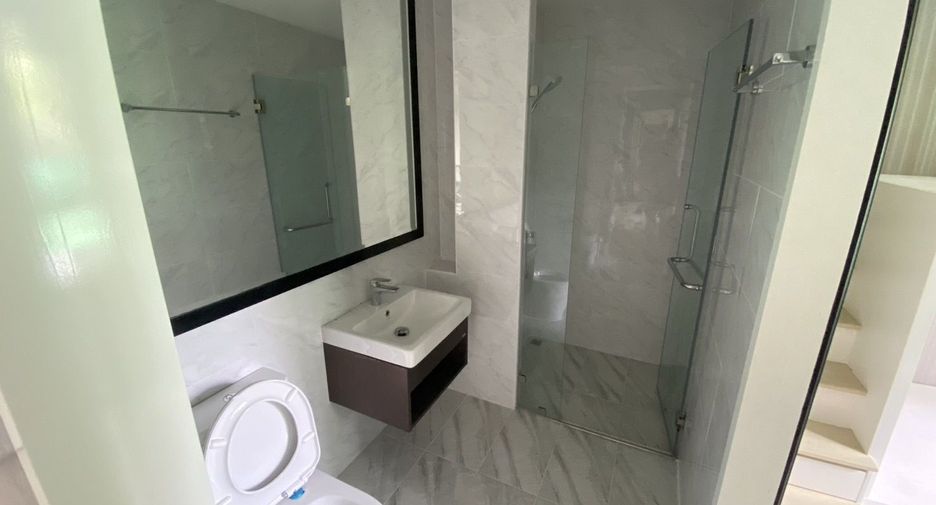 For rent 2 bedrooms house in Mueang Samut Prakan, Samut Prakan
