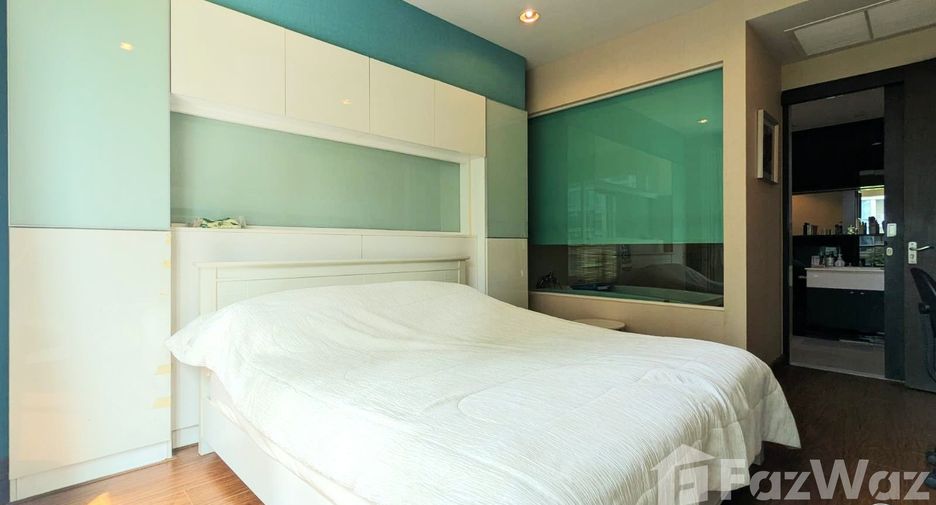 For rent 2 bedrooms condo in Pathum Wan, Bangkok