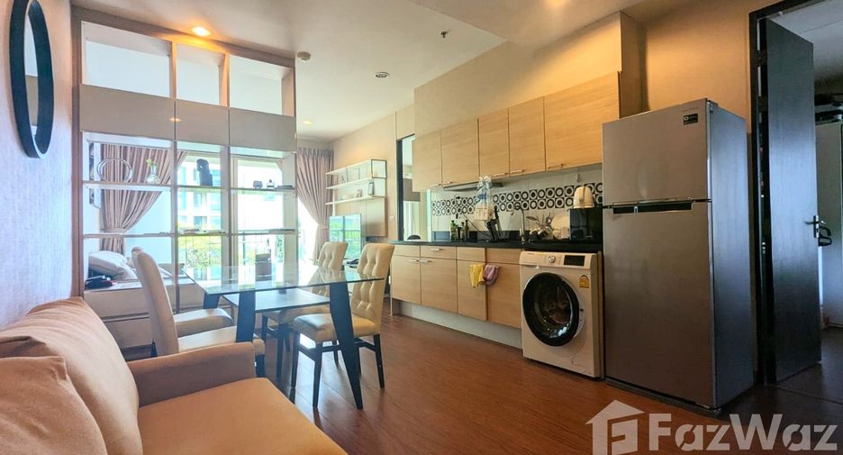 For rent 2 bedrooms condo in Pathum Wan, Bangkok