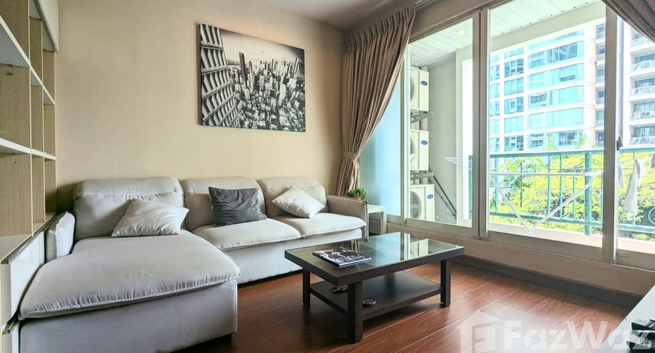 For rent 2 bedrooms condo in Pathum Wan, Bangkok