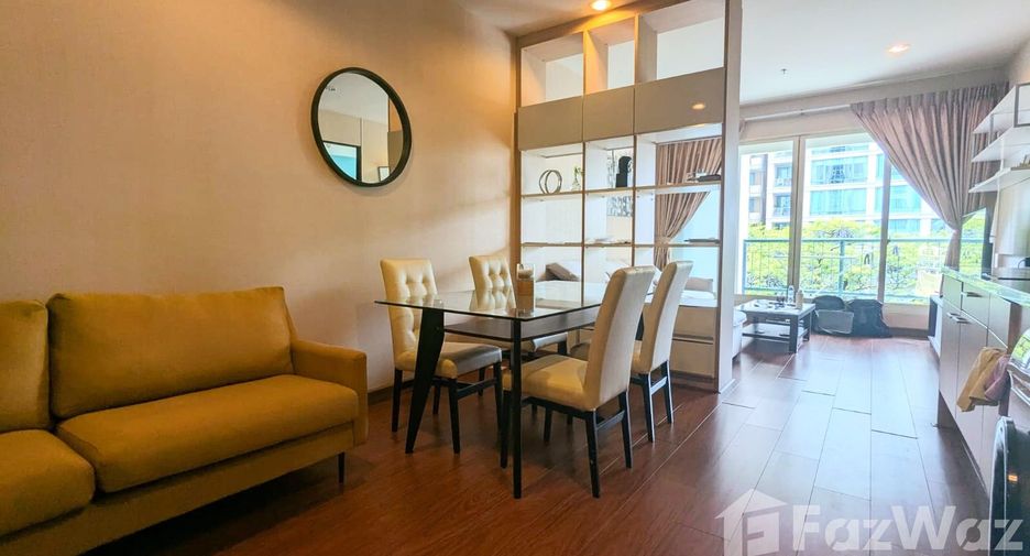 For rent 2 bedrooms condo in Pathum Wan, Bangkok