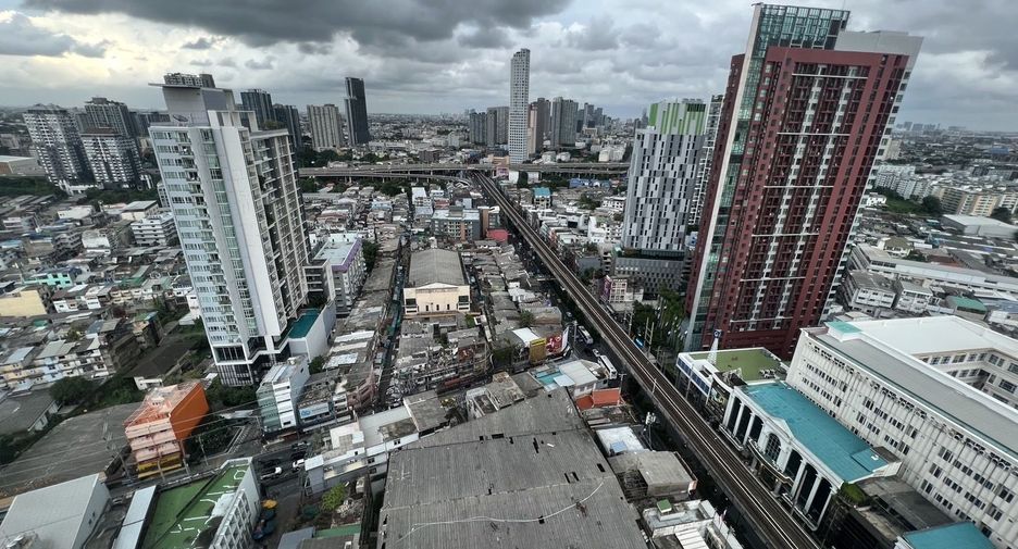 For rent 1 bed condo in Khlong Toei, Bangkok