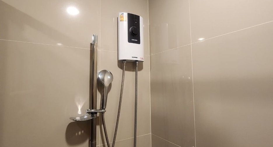 For rent 1 bed condo in Huai Khwang, Bangkok