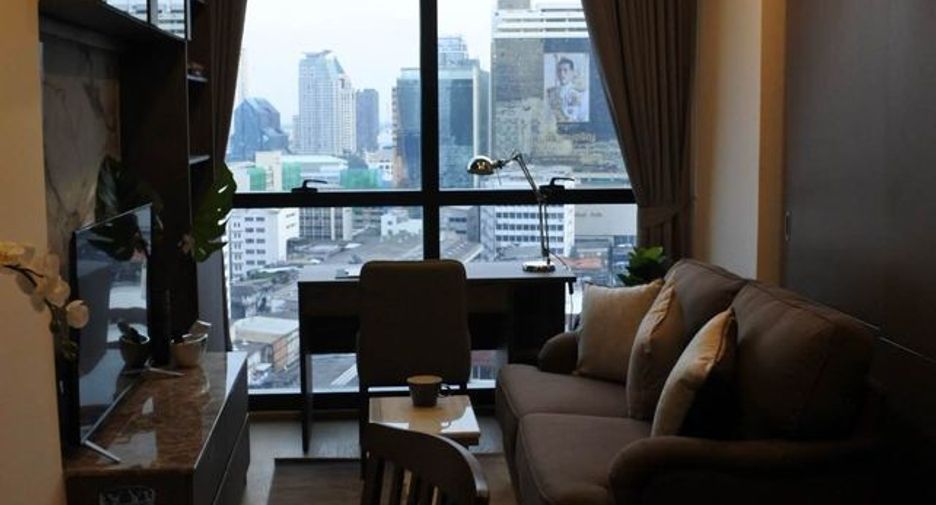 Wohnung zur Miete mit 1 Zimmer in Bang Rak, Bangkok