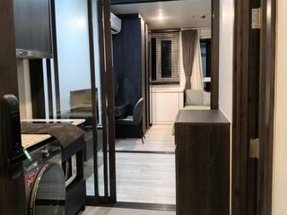 Condo en alquiler de 1 habitaciones en Huai Khwang, Bangkok