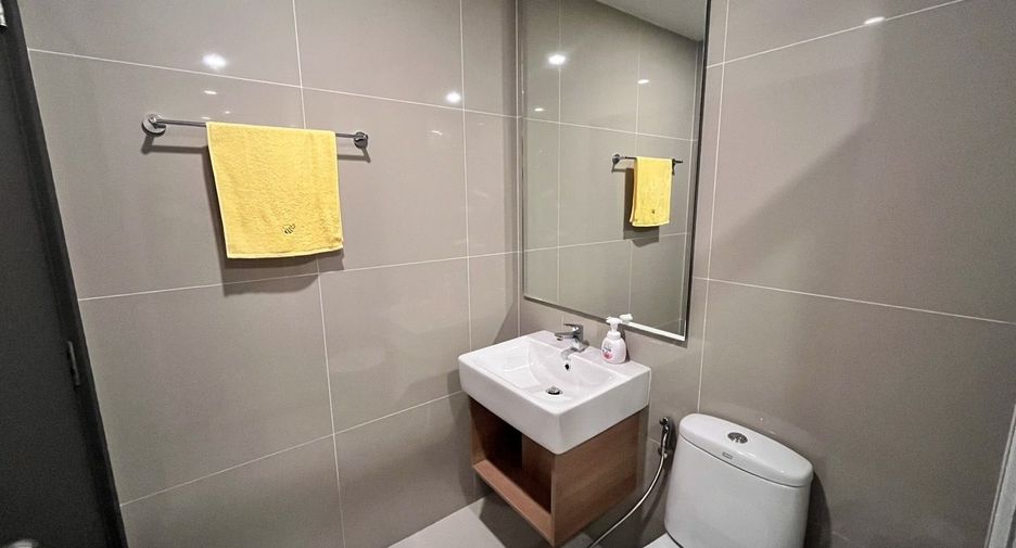 Condo en alquiler de 1 habitaciones en Bang Na, Bangkok
