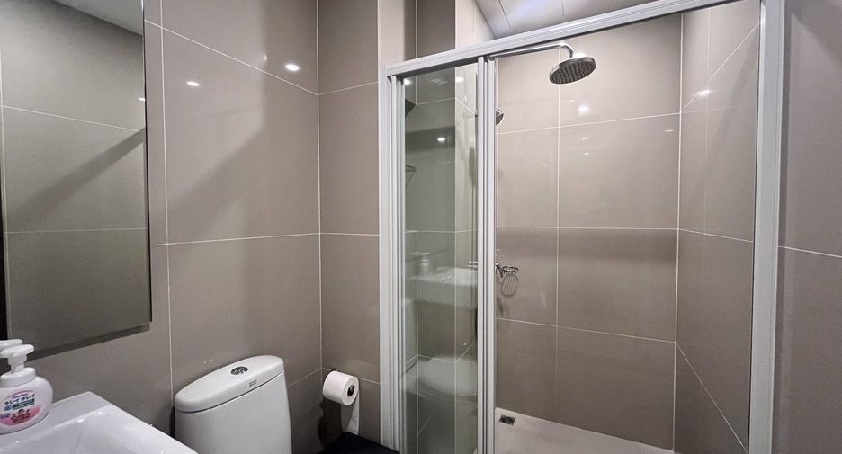 Condo en alquiler de 1 habitaciones en Bang Na, Bangkok