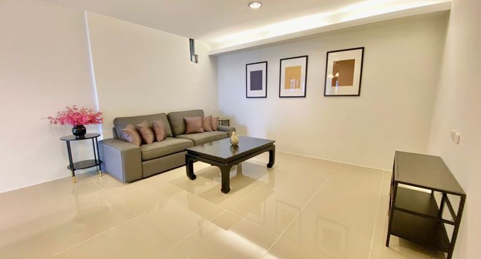 Condo en alquiler de 1 habitaciones en Khlong Toei, Bangkok