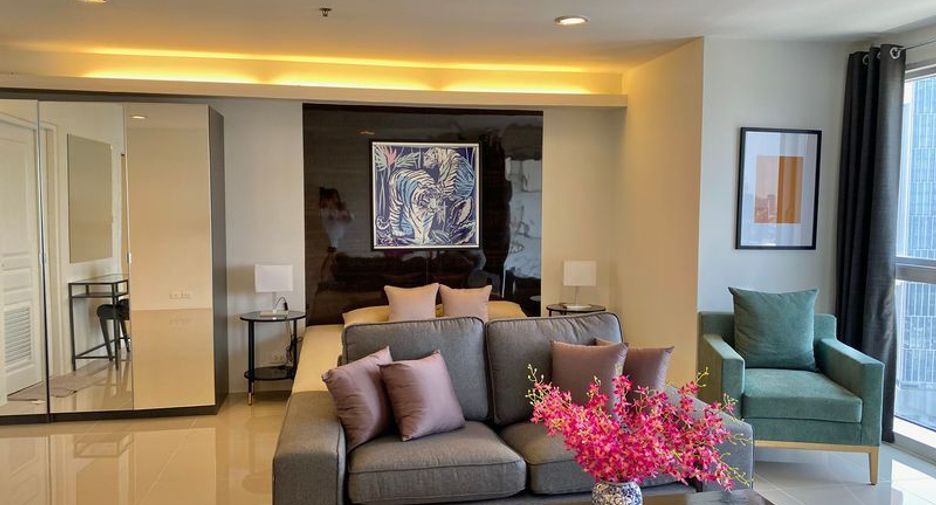 Condo en alquiler de 1 habitaciones en Khlong Toei, Bangkok
