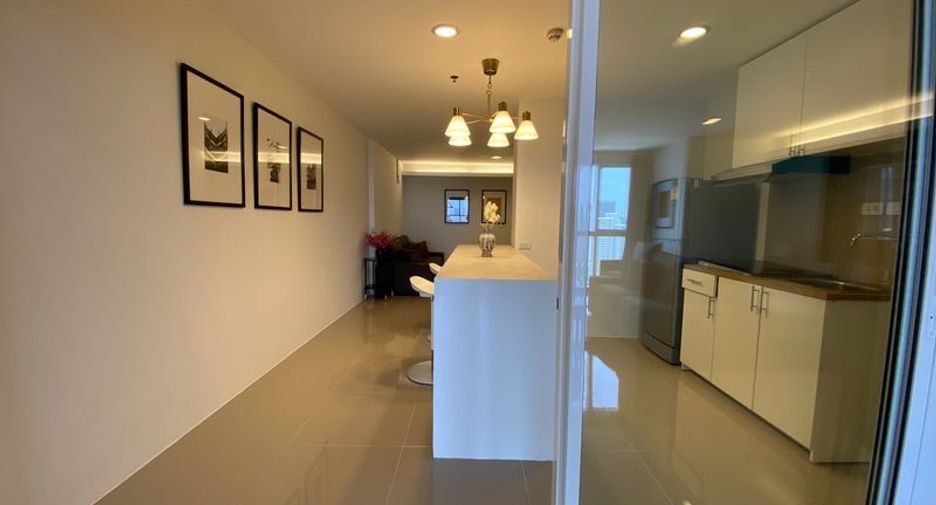 Condo en alquiler de 1 habitaciones en Khlong Toei, Bangkok