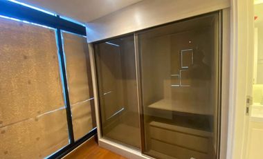 Condo en alquiler de 3 habitaciones en Bang Kho Laem, Bangkok