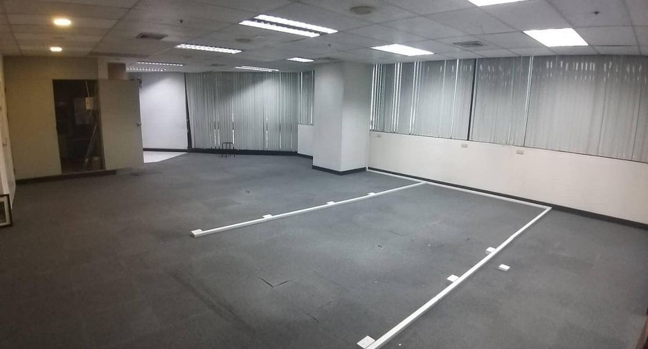 For rent office in Bang Na, Bangkok
