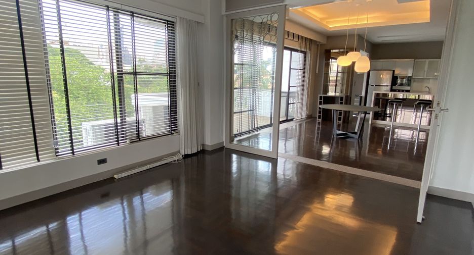 ให้เช่า 3 ห้องนอน คอนโด ใน วัฒนา, กรุงเทพฯ